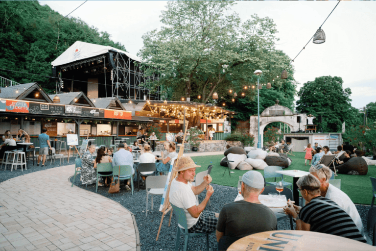 Szigliget – Várudvar