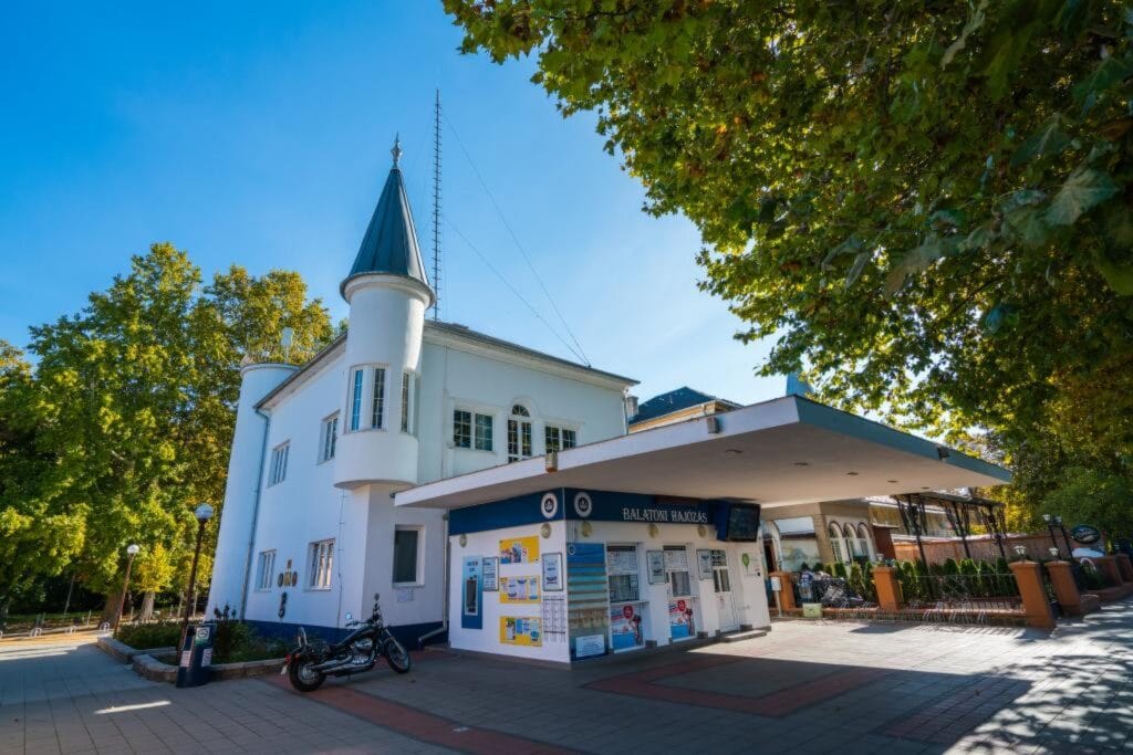 Siófok – Hajóállomás
