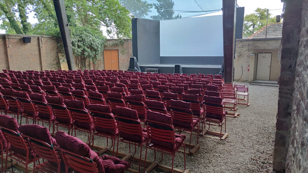 Ancsika Kertmozi és Kultkert