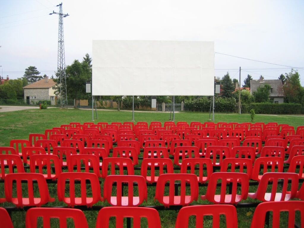 Csopak Kertmozi